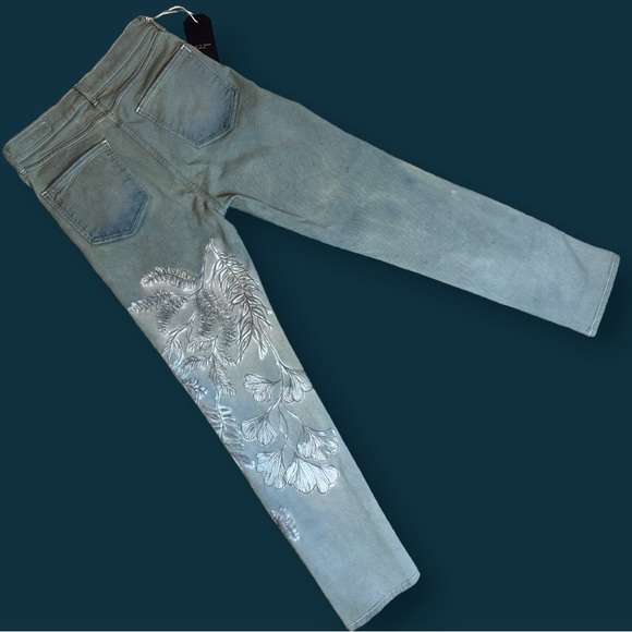 🎉HP🎉Originally NWT  Euchre Cigarette Jeans, Hand painted and Sage Dyed. 28 - Picture 6 of 13